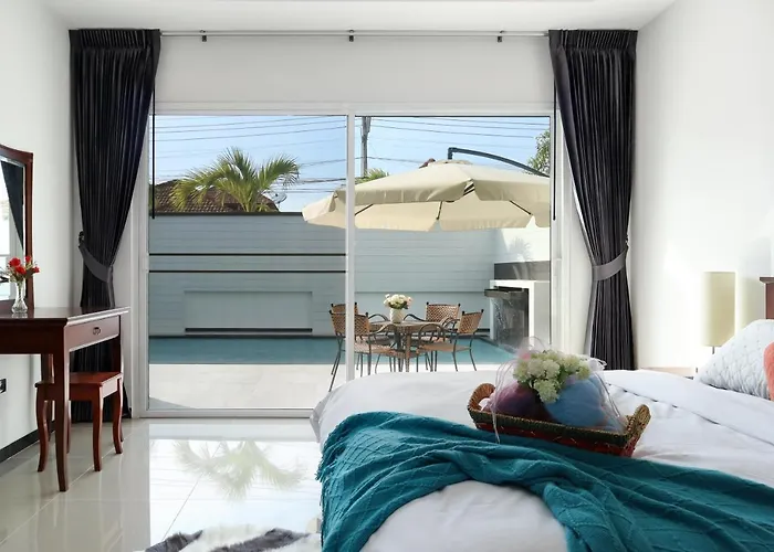 *City~House* 芭堤雅豪华泳池别墅近步行街