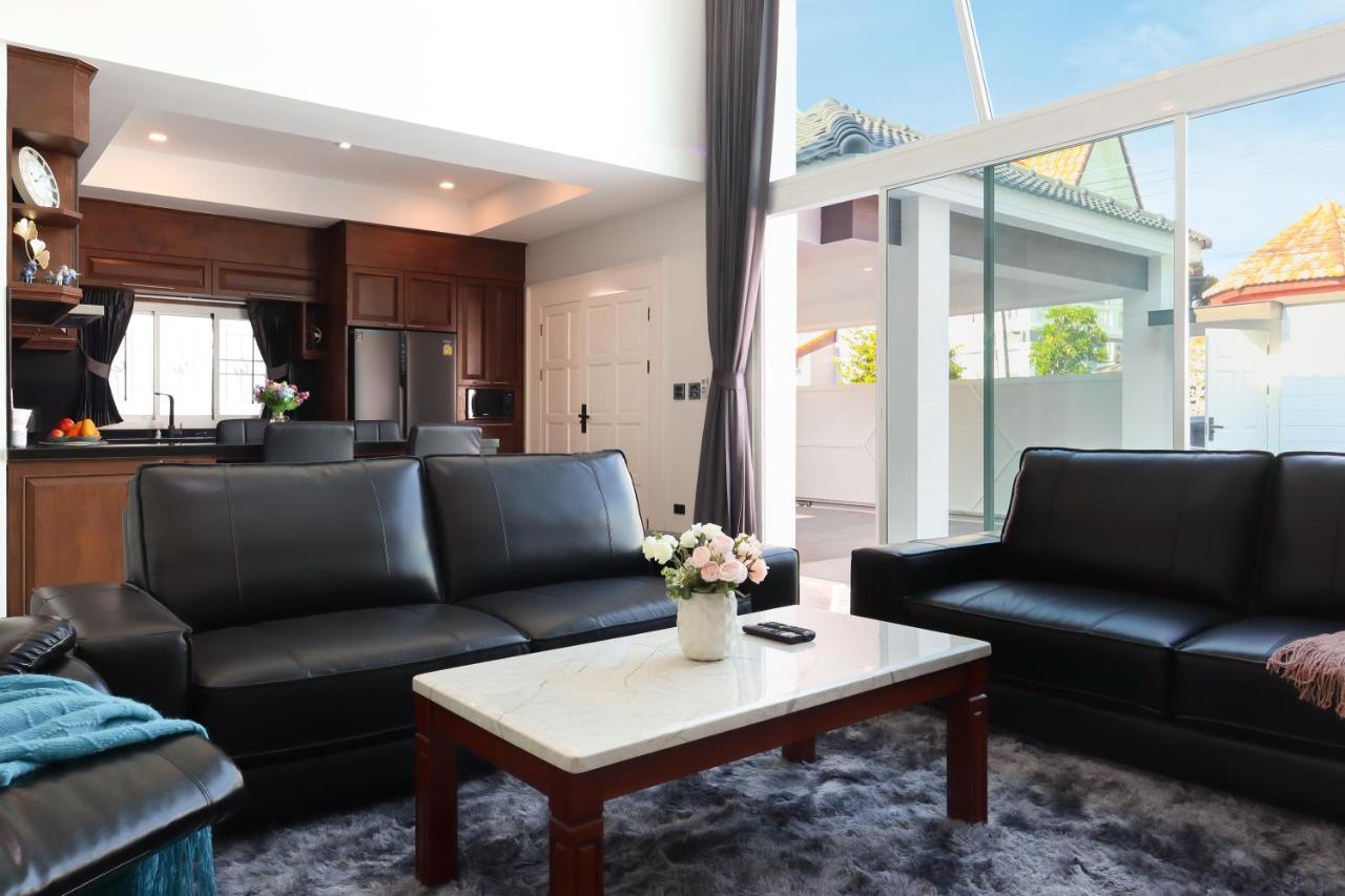別墅 *city~house* 芭堤雅豪华泳池别墅近步行街 *